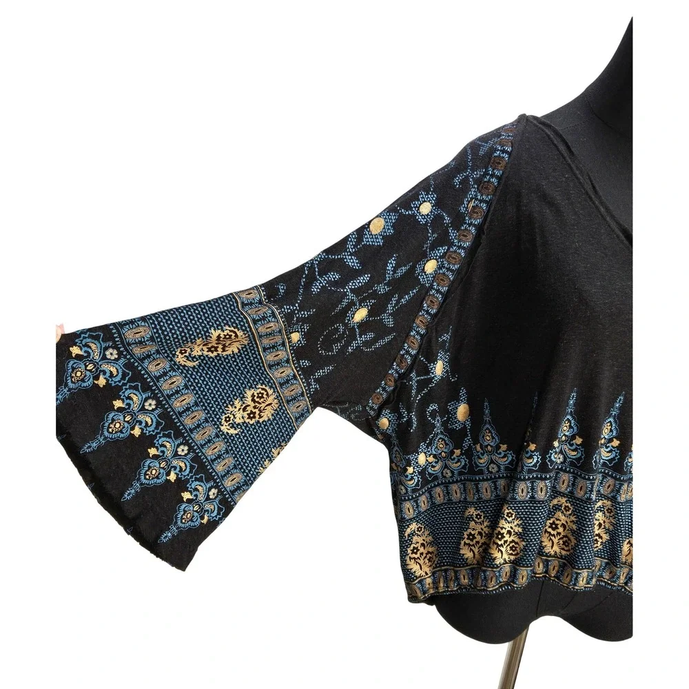 Women's Free People Medium Black Boho Border Print Bell Sleeve V-Neck Top